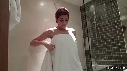 اولین سه دانلود فیلم سوپر سکسی رایگان عسل